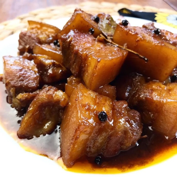 How to cook pork adobo pinoy style